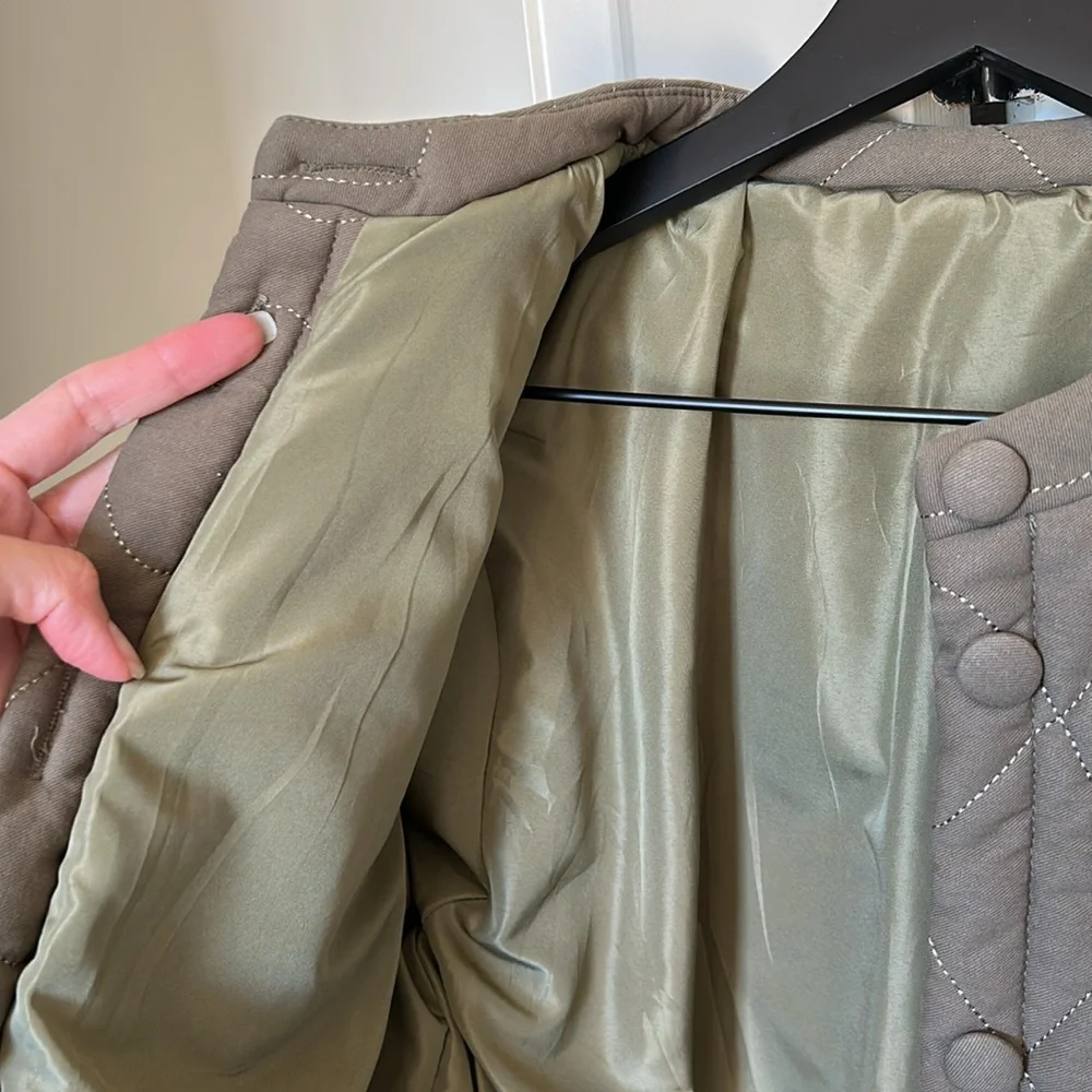 Free People Look alike quilted jacket